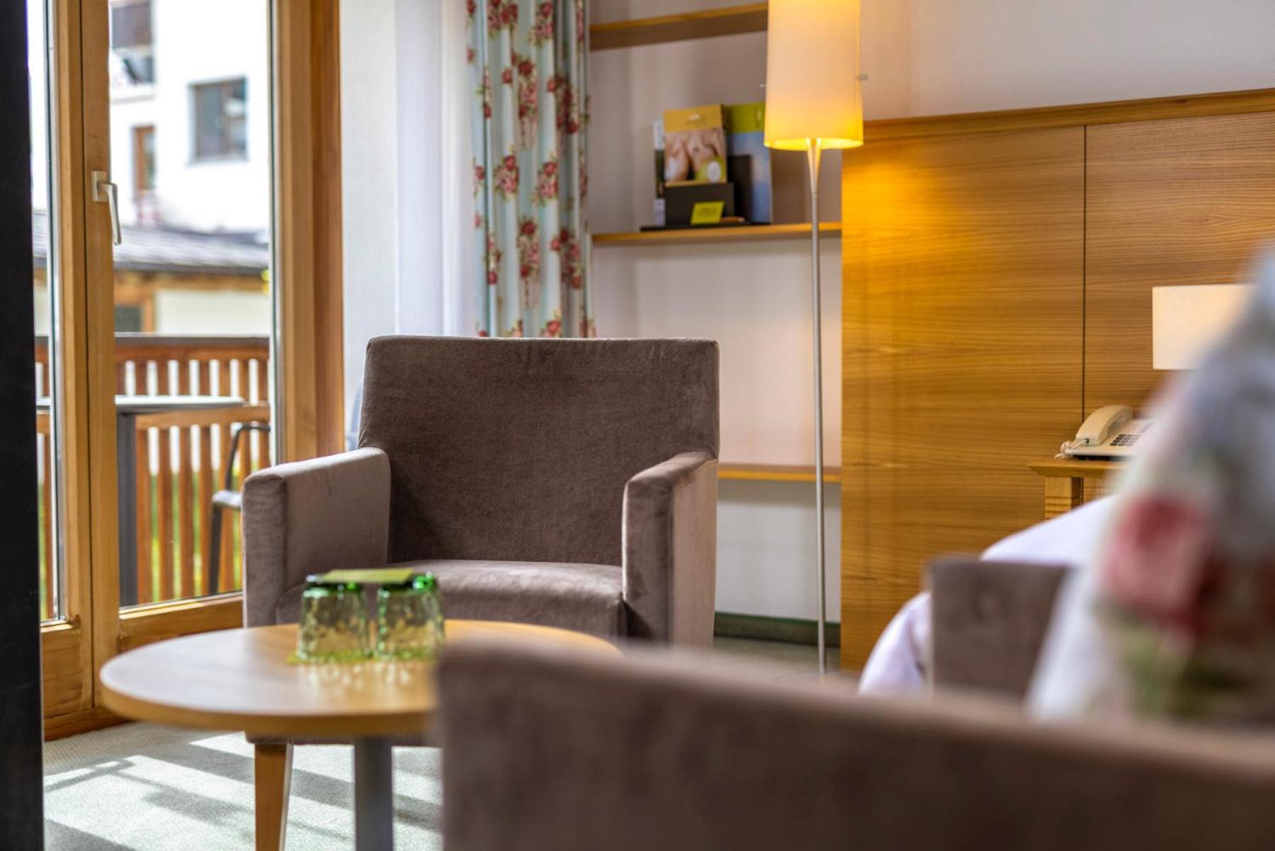 Hotel Walserberg Warth  Room photo